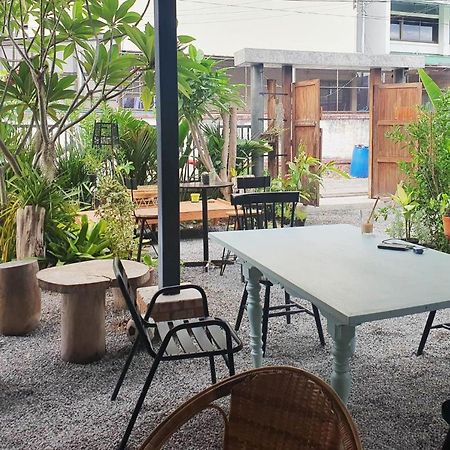 Pa Rang Cafe & Art Stay Chiang Mai Exterior foto